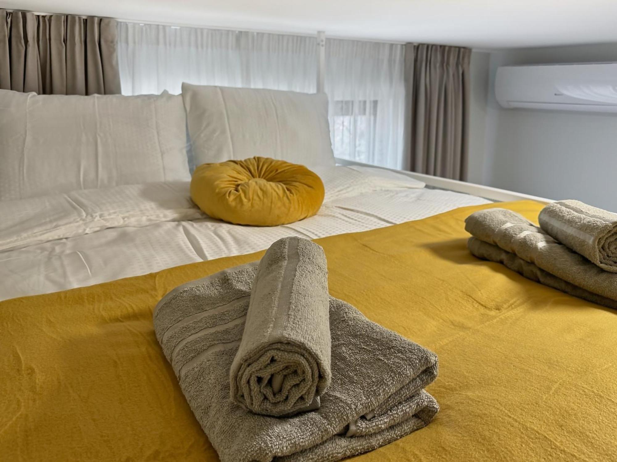 Апартамент Sofia Top Central Apartments София